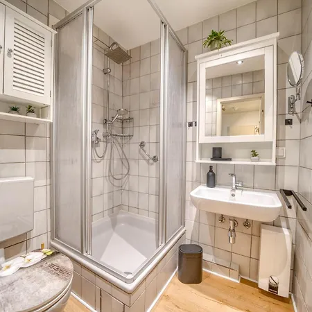 Haus Duenenhof, App 3dh17 *